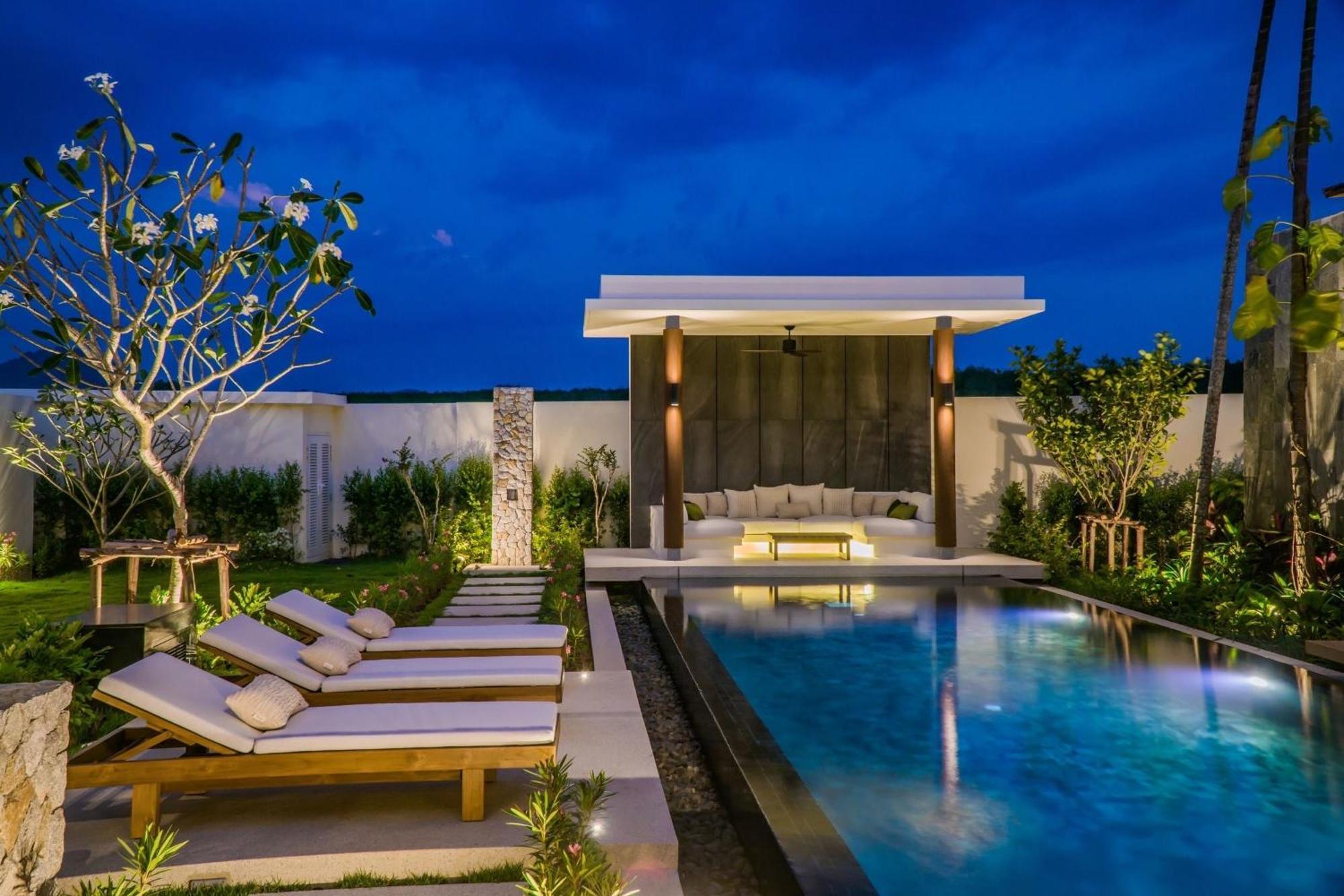 Garden Atlas Phuket Villa Exterior foto